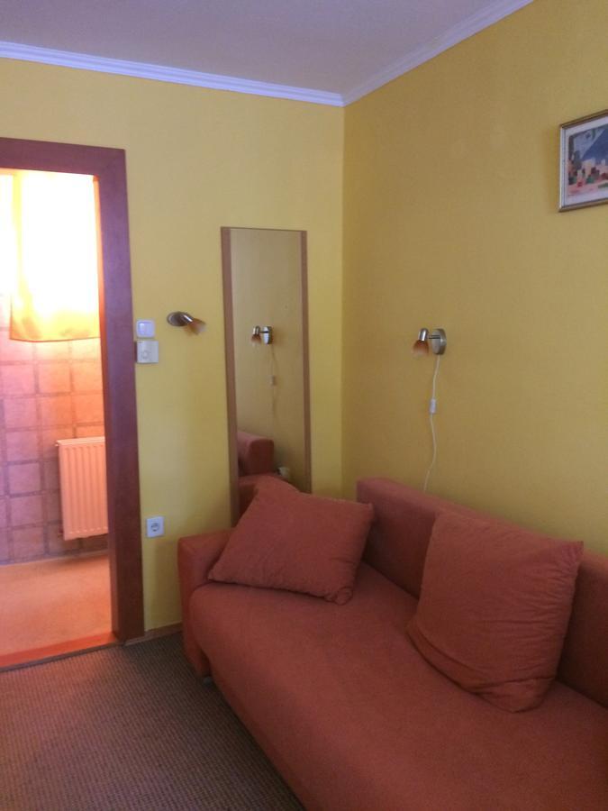 Fasor Vendeghaz Hotel Balatonszemes Luaran gambar